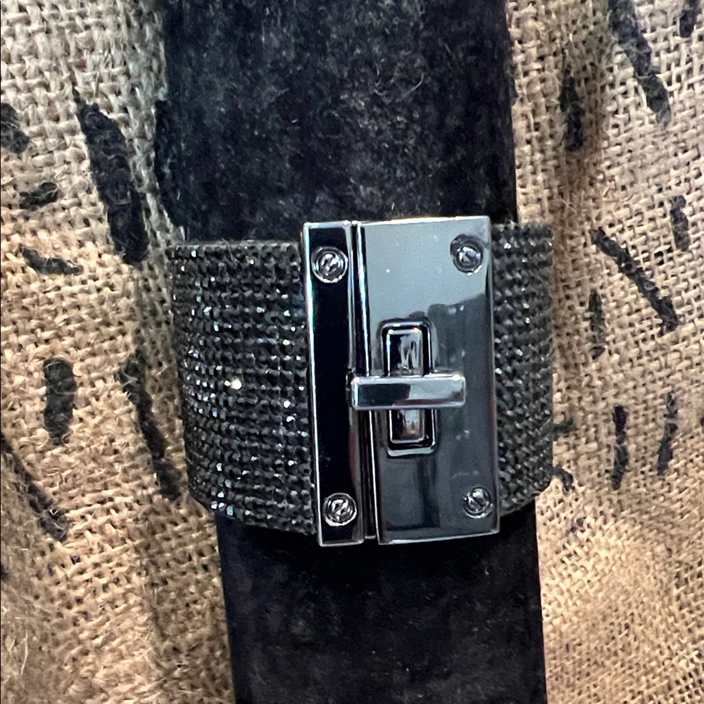 Black and Silver Bracelet with Clasp